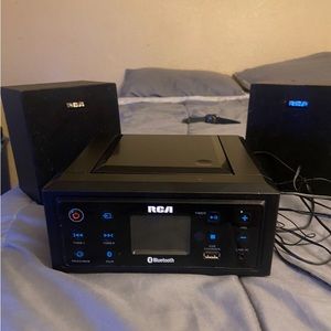 CD MICRO HOME STEREO SYSTEM WITH BLUETOOTH
